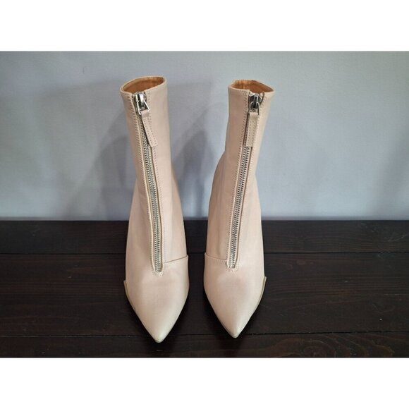 Charlotte Russe Beige Front Zip Ankle Bootie/NWOB (Floor Sample), Sz. 8 - Picture 5 of 9